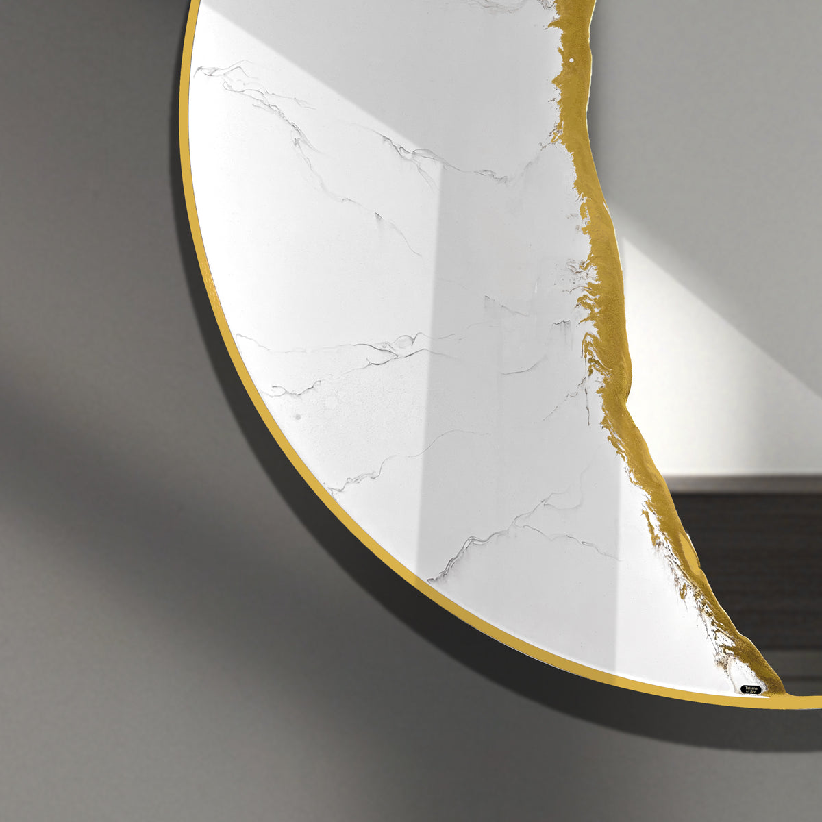 Hand Sculptured Round Wall Mirror – Tatiana Glen | Gilded Eclipse | 22"–36" Diameter