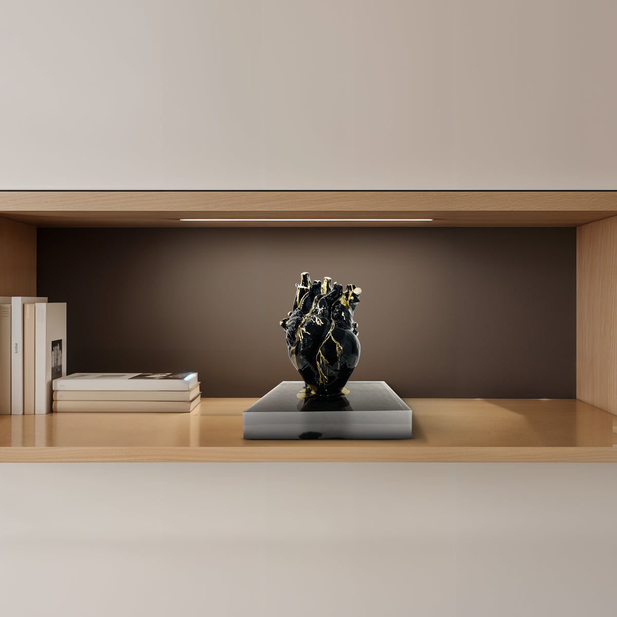 The Heart of Resilience – Sculptural Art Object