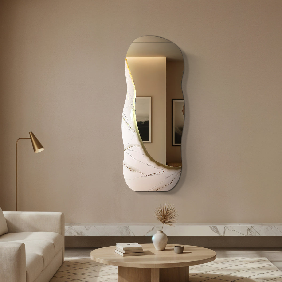 Ivory Vein – Freestanding Irregular White Marble Wall Décor