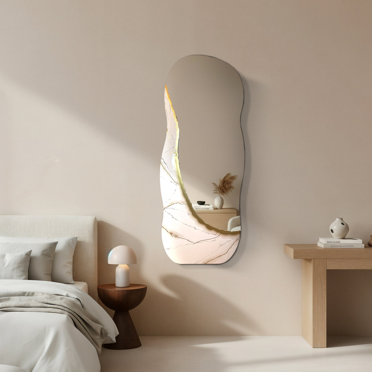 Ivory Vein – Freestanding Irregular White Marble Wall Décor