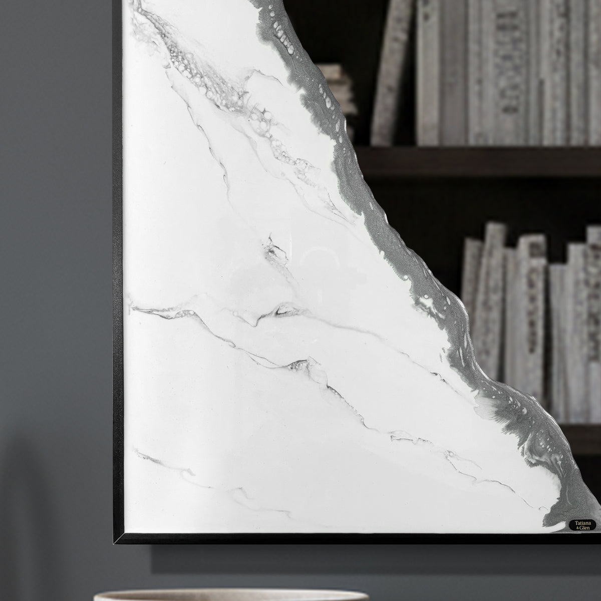 Hand Sculptured Arch Wall Mirror – Tatiana Glen | Auric Arch | 36H x 24W Inches